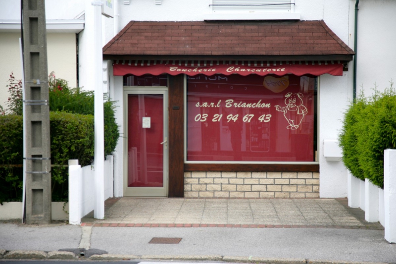 vitrine-SIX FOURS LES PLAGES-min_france_frankreich_commerce_frankrijk_francia_delicatessen_butchery_charcuterie-424328